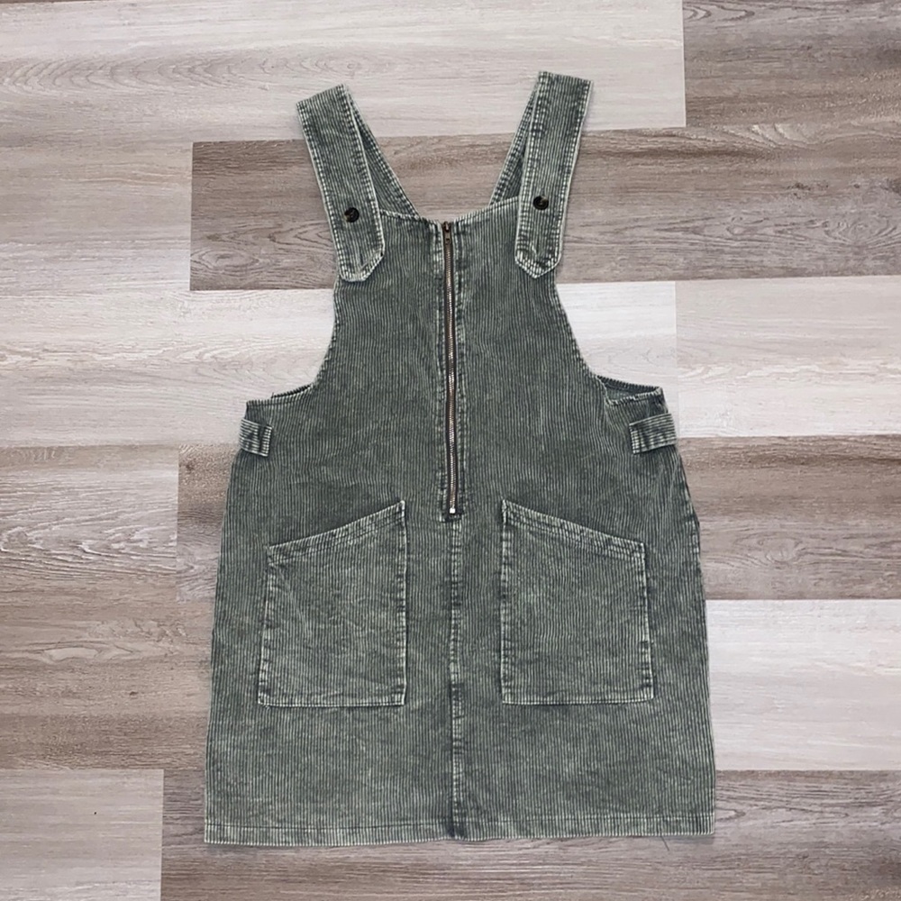 Olive Corduroy She & Sky Jumper